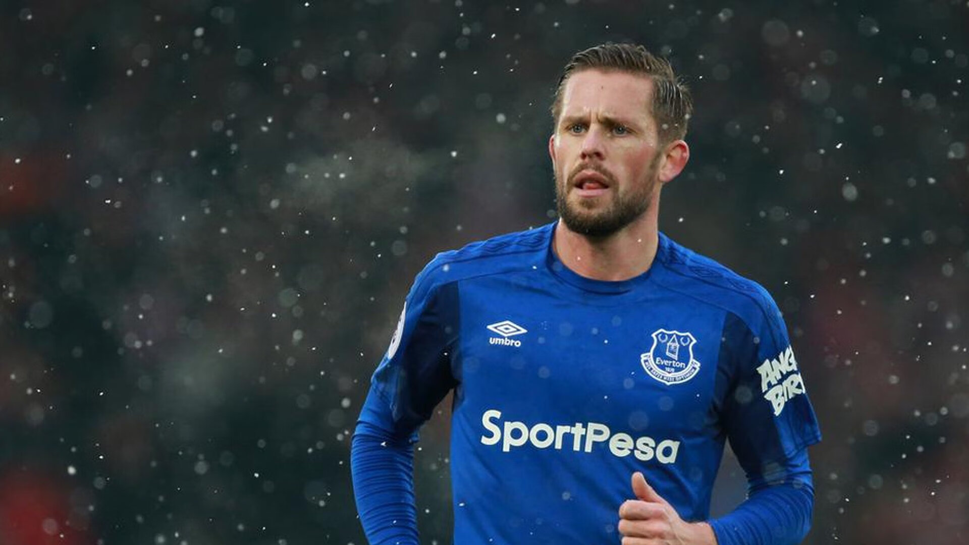 意甲焦点战，当绿茵场上的雄鹿学会了封锁国王